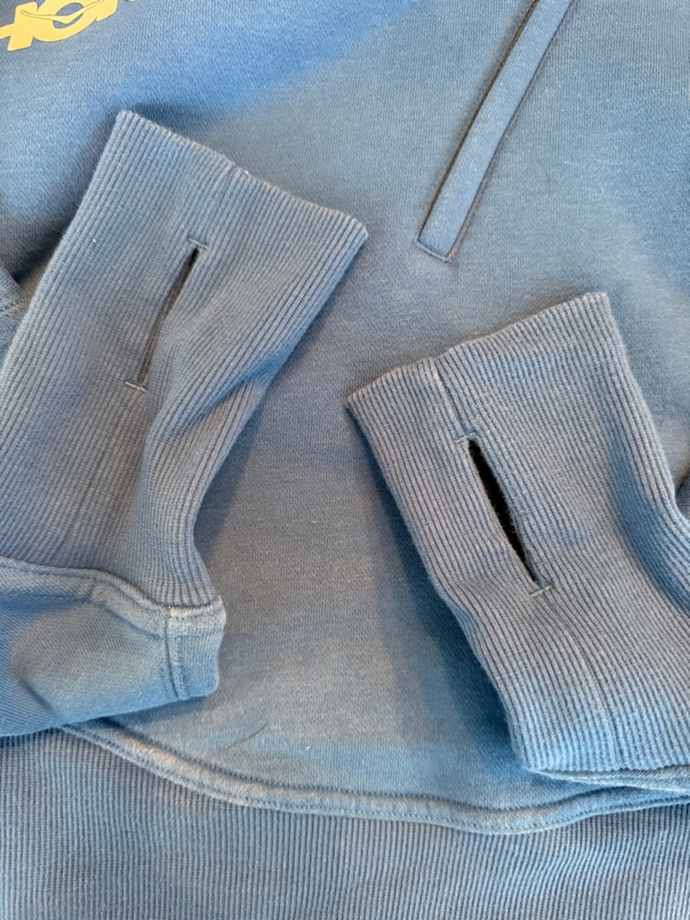 HOKA Women's size Large Hooded Pullover Sweatshirt - Blue - Picture 3 of 5
